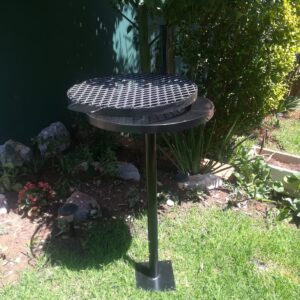 BB004 Pole Skottel  Braai